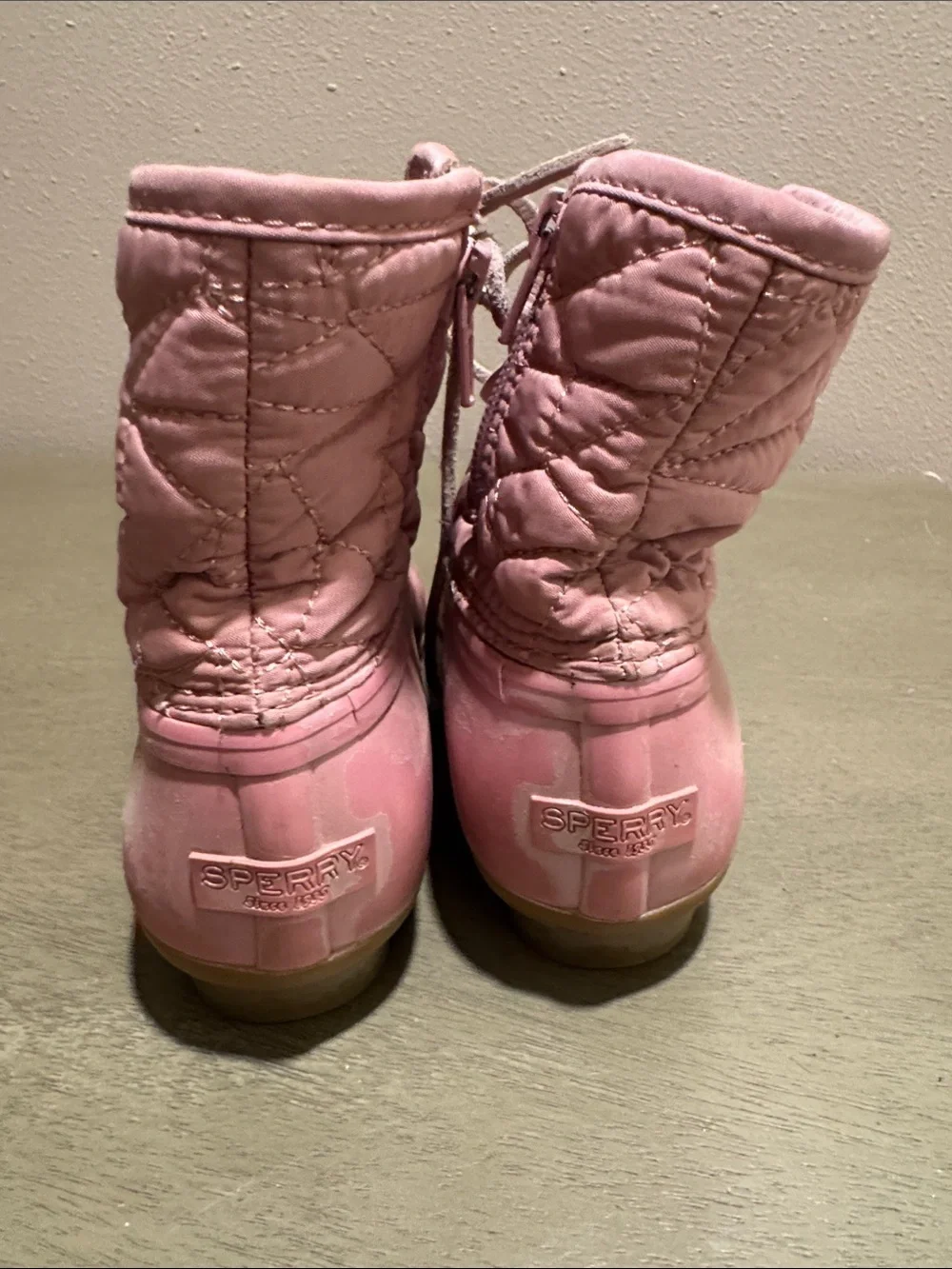 Sperry Quilted Pink Kids Duck Boots with Lace-Up Front size 3